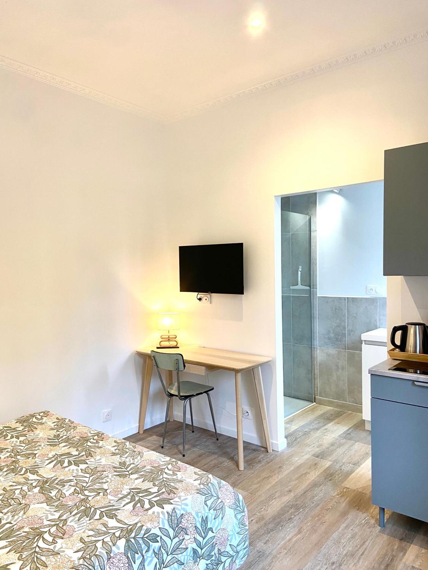 Espace Le Cheval Blanc Castelnau-le-Lez Room photo